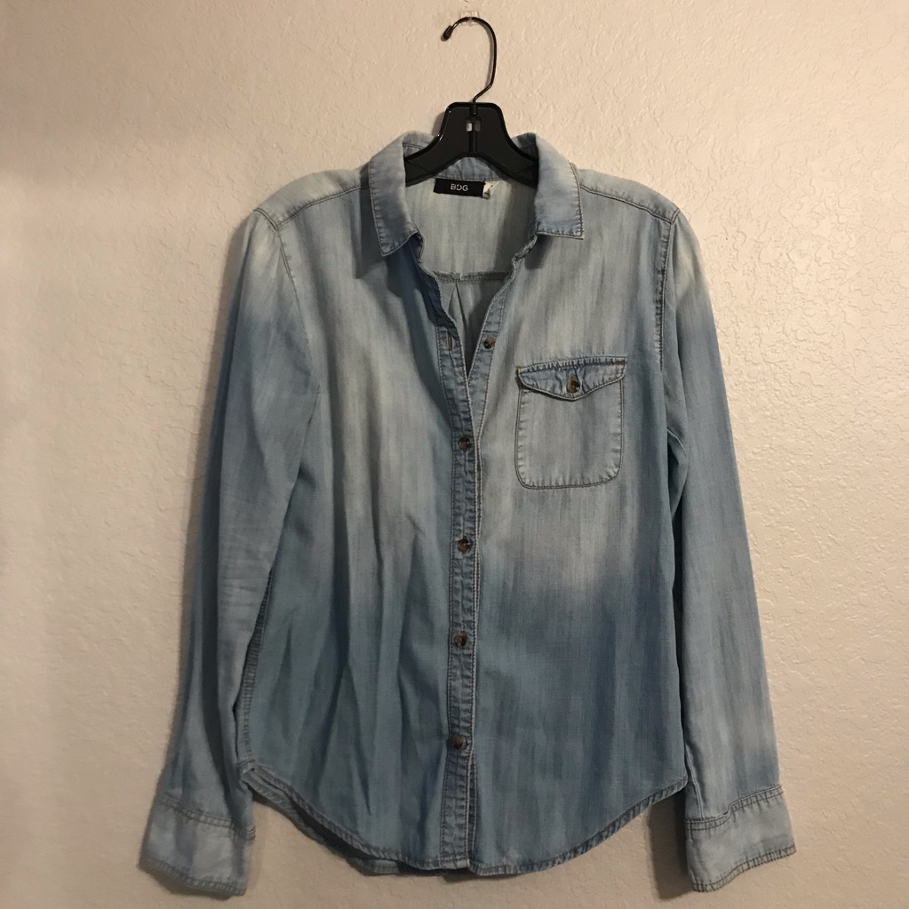 Bdg Chambray Button Down